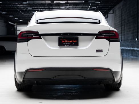 Used 2023 Tesla Model X Plaid image 26