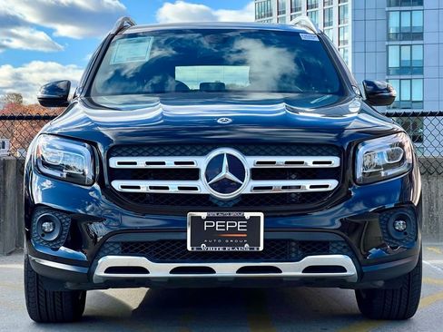 Certified 2021 Mercedes-Benz GLB 250 4MATIC image 3