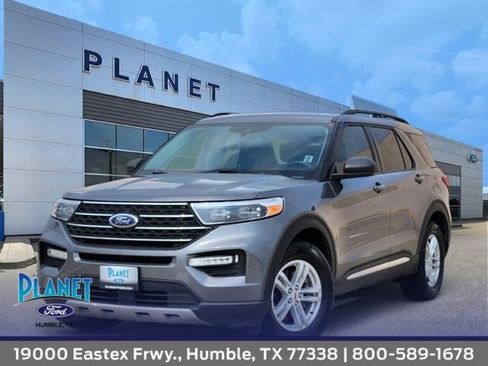 Used 2024 Ford Explorer XLT w/ Equipment Group 202A RWD image 1