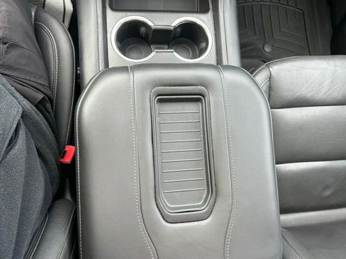 Used 2023 Chevrolet Tahoe LT w/ Luxury Package image 16