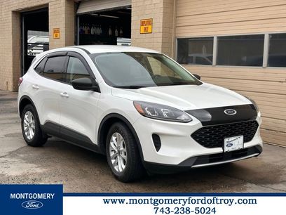 Used 2022 Ford Escape SE w/ Convenience Package