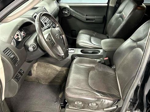 Used 2012 Nissan Xterra PRO-4X w/ Pro-4x Leather Pkg image 17
