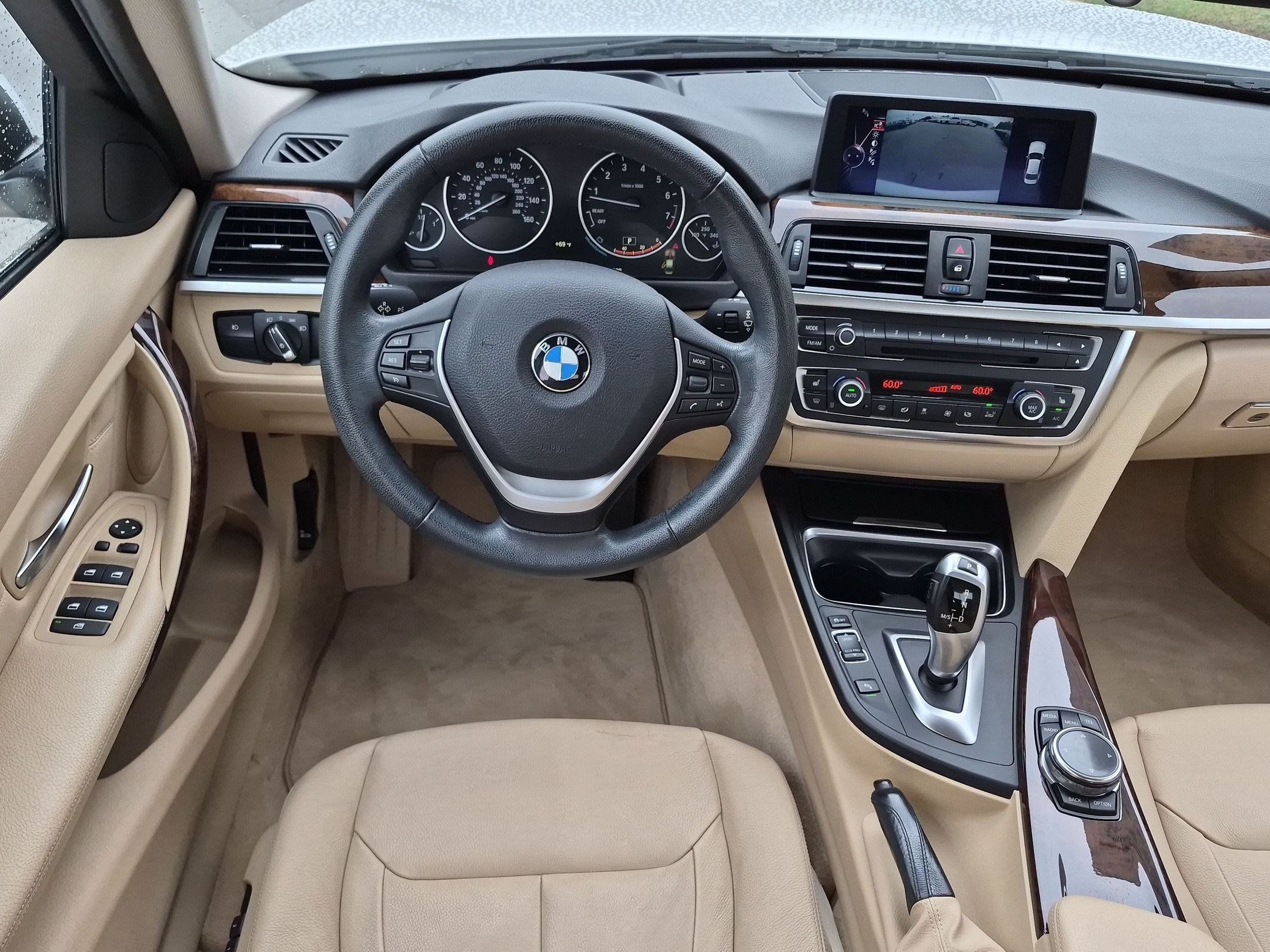 Used 2015 BMW 328i Sedan RWD image 30