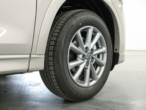 New 2025 MAZDA CX-5 AWD 2.5 S w/ Preferred Package image 11