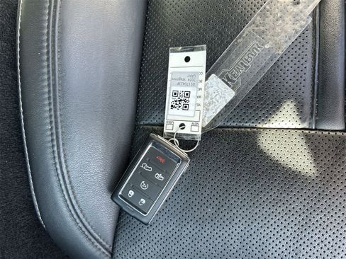 Used 2024 Jeep Wagoneer Series III image 20