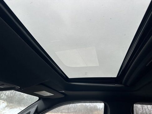 Used 2022 Chevrolet Silverado 1500 High Country w/ Z71 Off-Road Package image 14