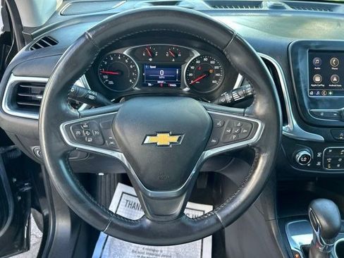 Used 2022 Chevrolet Equinox LT w/ Driver Convenience Package FWD image 14