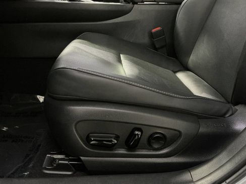Used 2024 Lexus UX 250h AWD w/ Premium Package image 15
