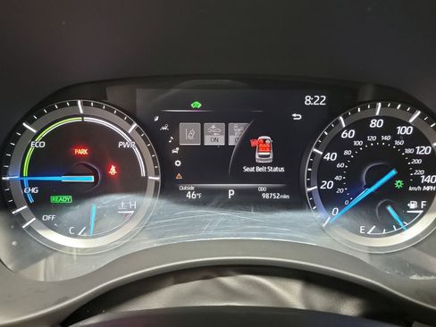 Used 2020 Toyota Highlander XLE AWD/4WD image 18