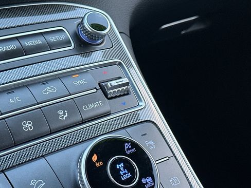 Used 2023 Hyundai Santa Fe Blue image 29