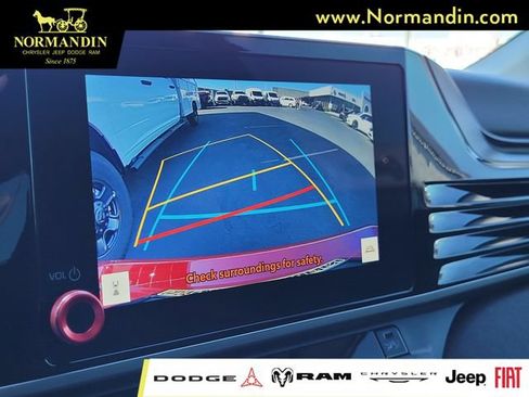 Used 2025 Toyota Camry LE FWD image 10