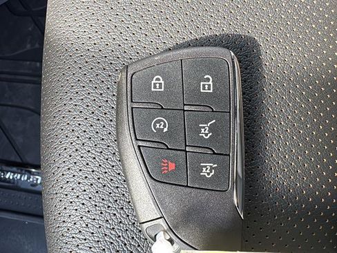 New 2026 Chevrolet Suburban High Country AWD/4WD image 32