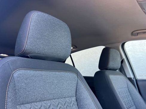 Used 2024 Chevrolet Equinox LT image 22