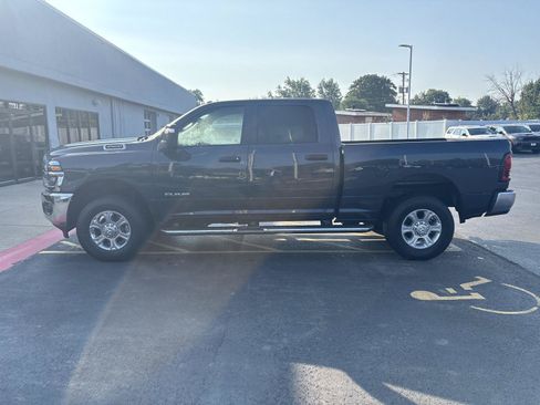 Used 2025 RAM 2500 Big Horn AWD/4WD image 8