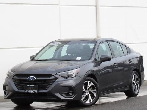 Used 2023 Subaru Legacy Premium image 1