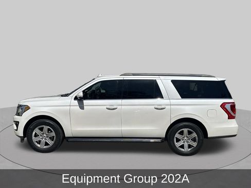 Used 2019 Ford Expedition Max XLT w/ Equipment Group 202A RWD image 2