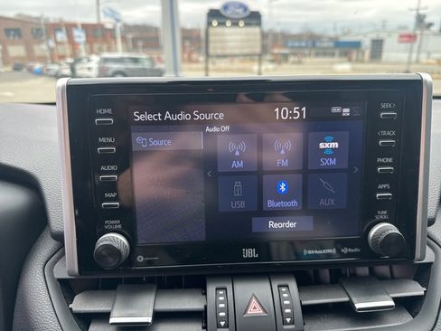 Used 2019 Toyota RAV4 Limited w/ Advanced Technology Package image 16