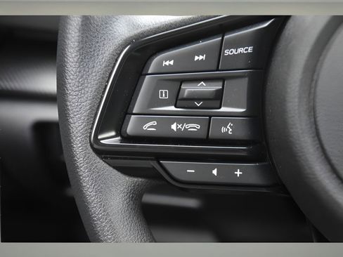 Used 2025 Subaru Crosstrek 2.0i Premium image 30