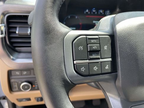 Used 2024 Ford F350 Lariat w/ Chrome Package AWD/4WD image 39