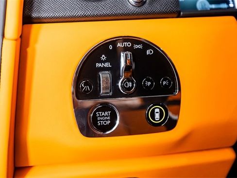 Used 2023 Rolls-Royce Cullinan image 52