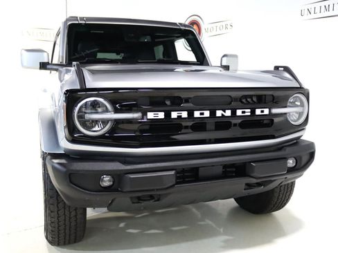 Used 2023 Ford Bronco Outer Banks AWD/4WD image 29