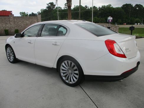 Used 2014 Lincoln MKS w/ Equipment Group 101A image 27