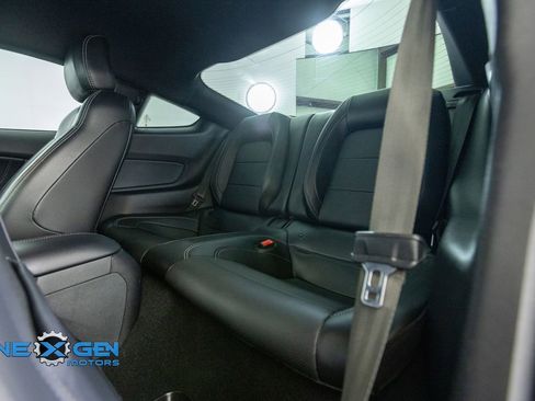 Used 2019 Ford Mustang GT Premium w/ GT Performance Package RWD image 28