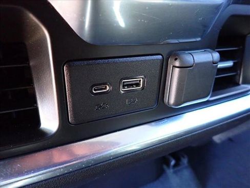 Used 2020 GMC Sierra 1500 Elevation image 12