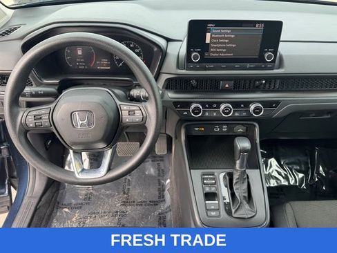 Certified 2025 Honda CR-V EX image 16