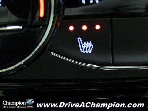 Used 2023 Buick Encore GX Essence w/ Experience Buick Package image 7