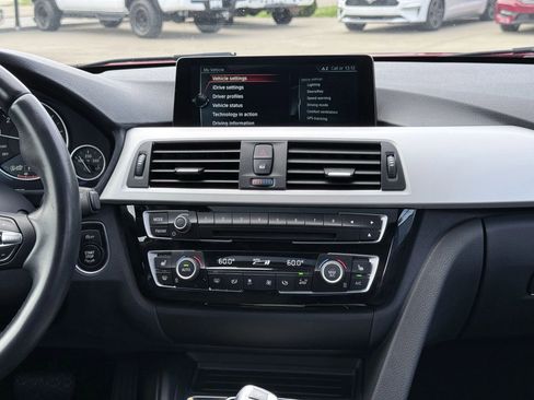 Used 2017 BMW 320i Sedan image 48