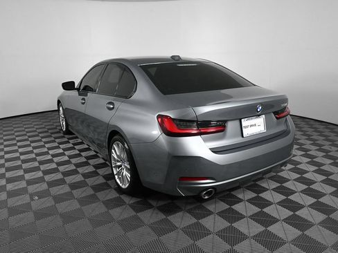 Used 2023 BMW 330i Sedan w/ Premium Package RWD image 4