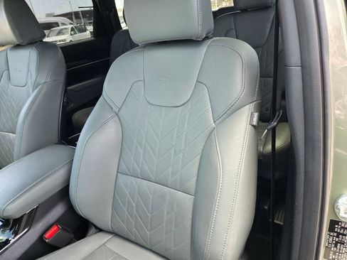 Used 2024 Kia Telluride SX X-Pro AWD/4WD image 17