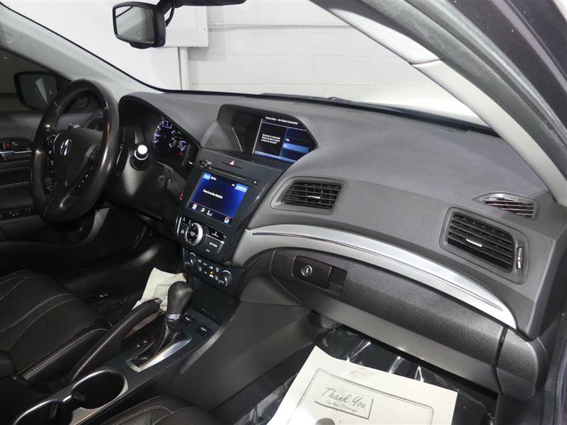 Used 2021 Acura ILX w/ Premium Package FWD image 25
