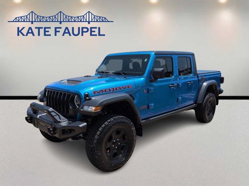 Used 2023 Jeep Gladiator Mojave w/ Trailer Tow Package AWD/4WD image 3