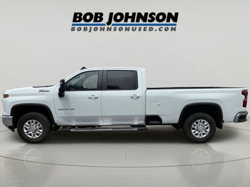 Used 2024 Chevrolet Silverado 2500 LT w/ True North Edition AWD/4WD image 7