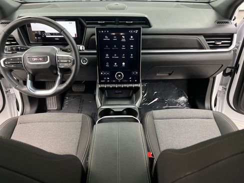 Used 2025 GMC Terrain Elevation image 35