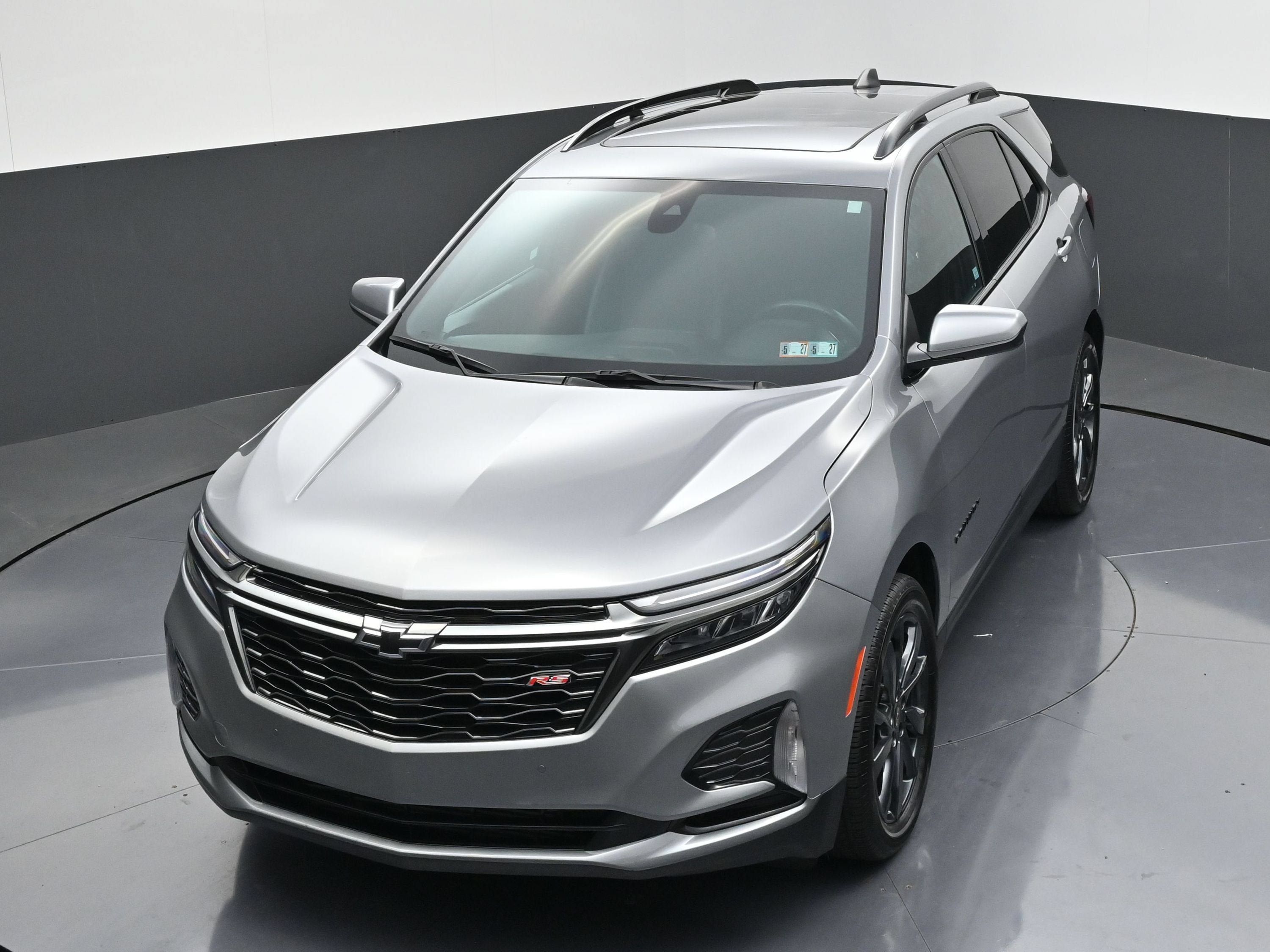 Certified 2023 Chevrolet Equinox RS FWD image 48