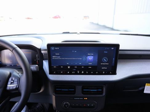 Used 2025 Ford Maverick XLT w/ XLT Luxury Package image 19