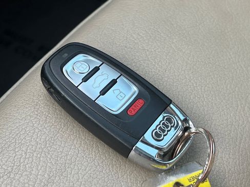 Used 2017 Audi Q5 2.0T Premium Plus w/ Technology Package image 23