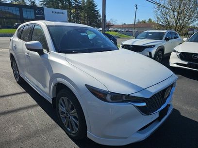 New 2025 MAZDA CX-5 Signature
