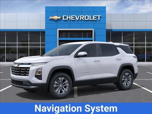 New 2026 Chevrolet Equinox LT FWD image 2