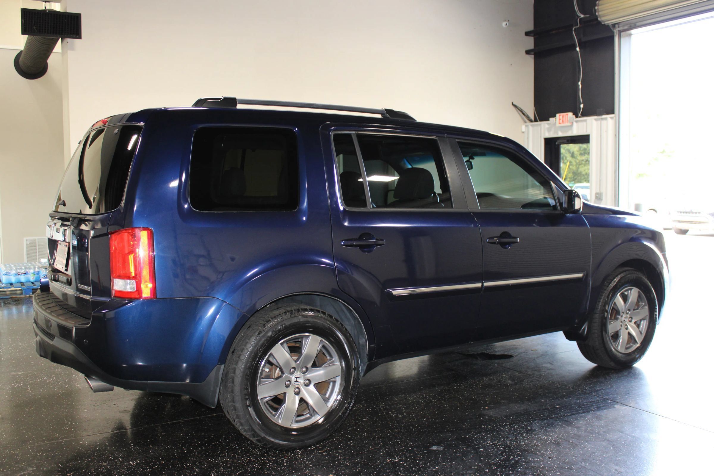Used 2014 Honda Pilot Touring image 3