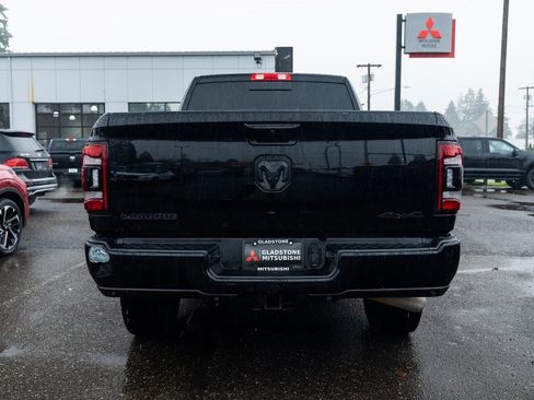 Used 2020 RAM 2500 Laramie w/ Night Edition image 5