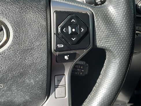 Used 2021 Toyota 4Runner SR5 image 37