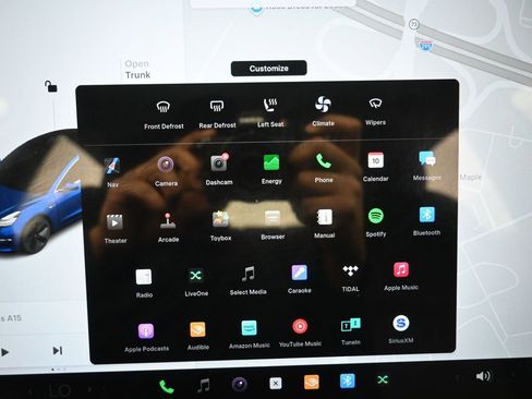 Used 2018 Tesla Model 3 Long Range image 10