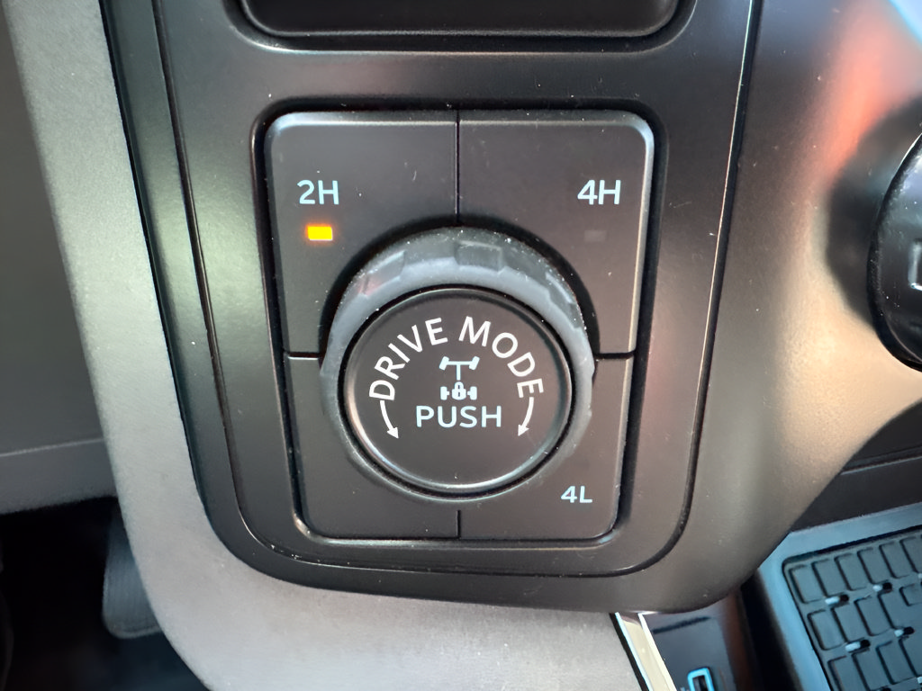 Used 2024 Ford F150 XLT w/ Equipment Group 302A MID AWD/4WD image 18