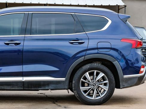 Used 2019 Hyundai Santa Fe Limited w/ Cargo Package image 18