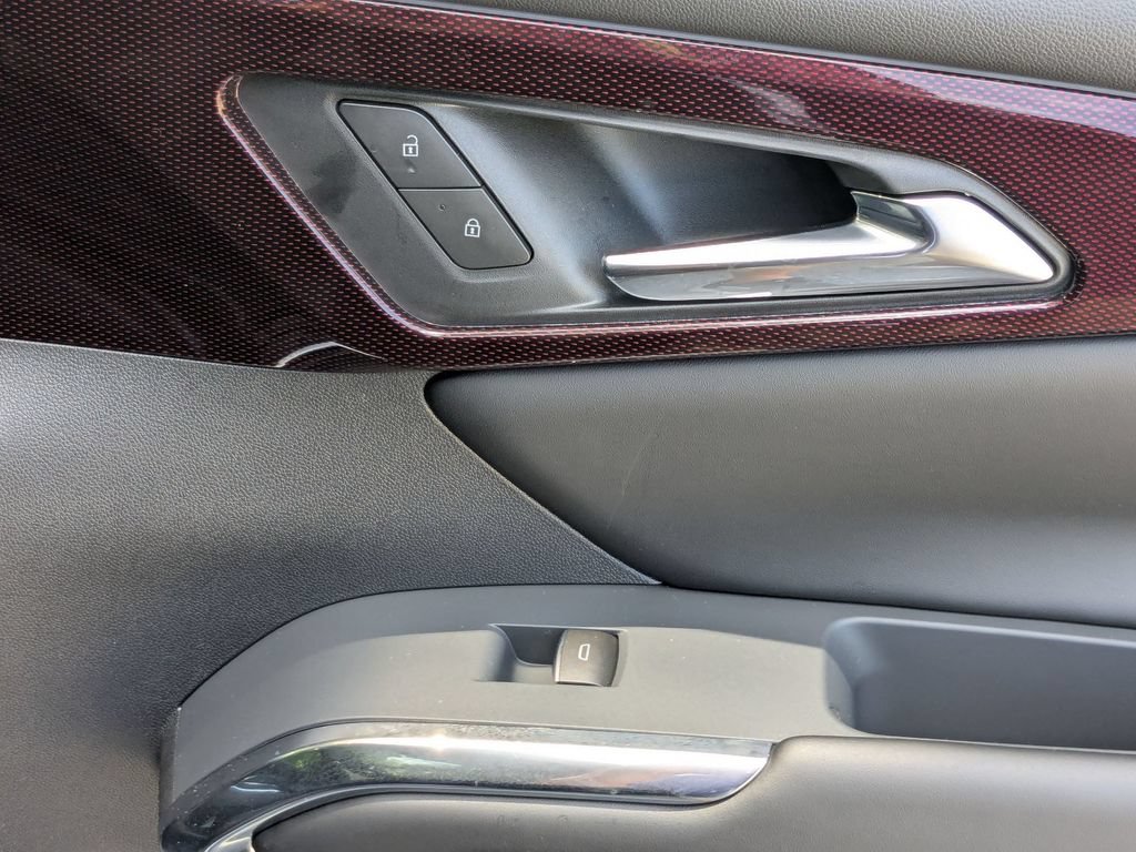New 2027 Chevrolet Traverse RS FWD image 35