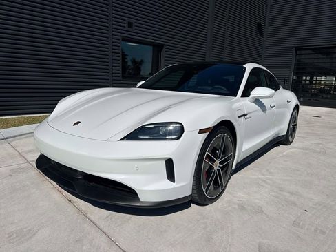 Used 2025 Porsche Taycan 4S AWD/4WD image 1